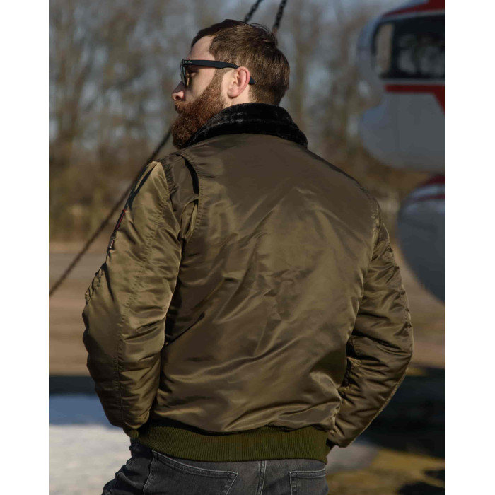 Бомбер B-15 хакі з нашивками 7 БрТА