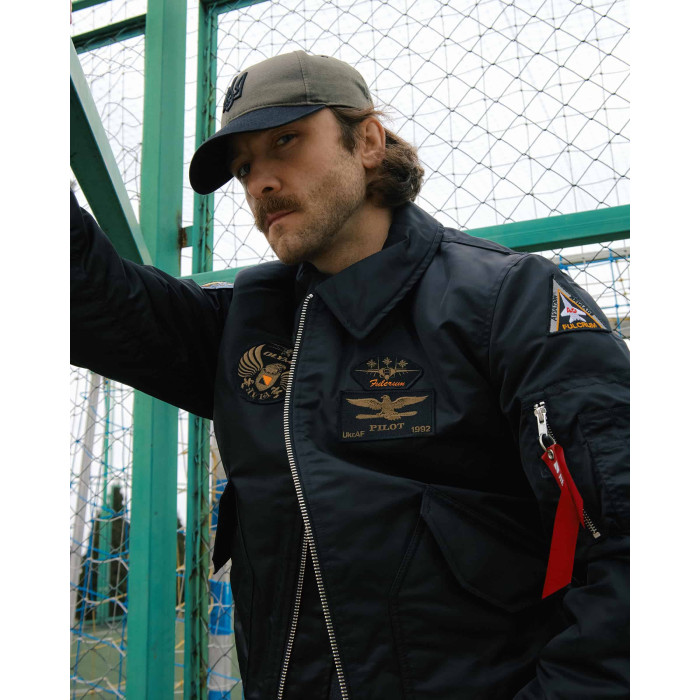 Бомбер CWU чорний з нашивками 40 БрТА